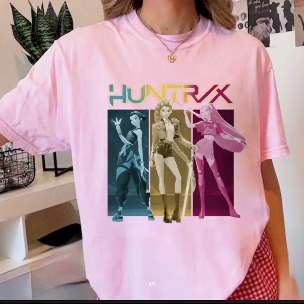 Pink K-Pop Demon Hunter Graphic T-Shirt